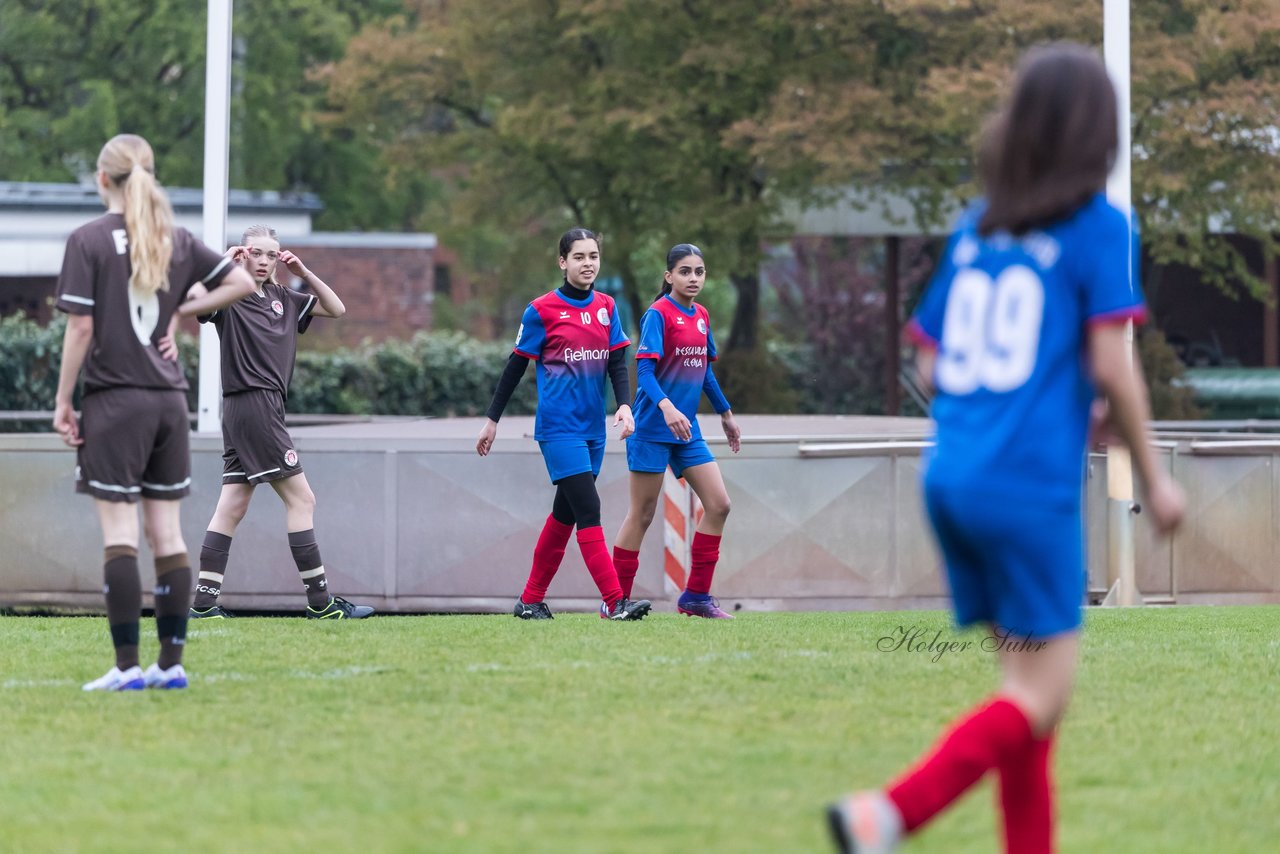 Bild 155 - wCJ VfL Pinneberg3 - St.Pauli : Ergebnis: 2:1